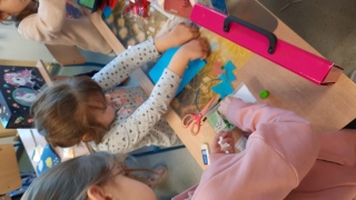 Kartki świąteczne na kółku artystycznym